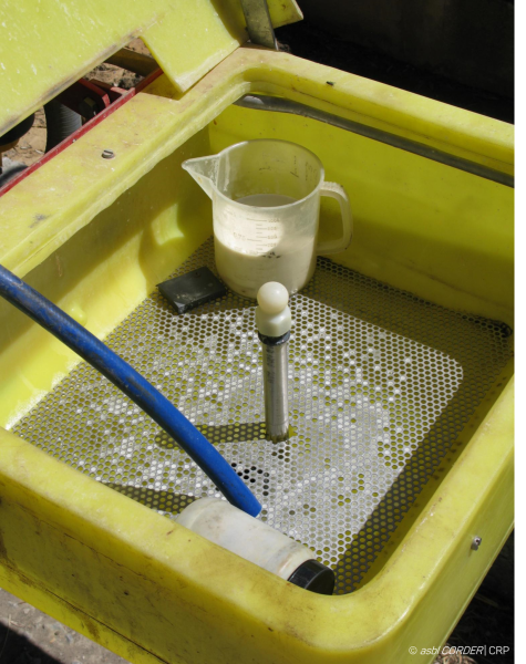 préparation de la bouillie et cuve du pulvérisateur